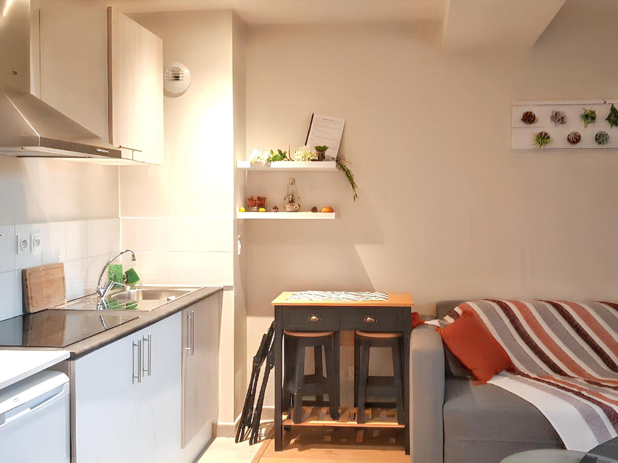 Charmant Studio A Abondant Avec Terrasse Ensoleillee 30 M² 외부 사진