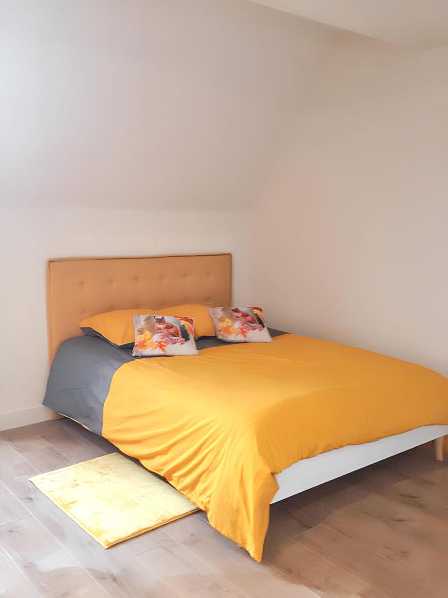Charmant Studio A Abondant Avec Terrasse Ensoleillee 30 M² 외부 사진